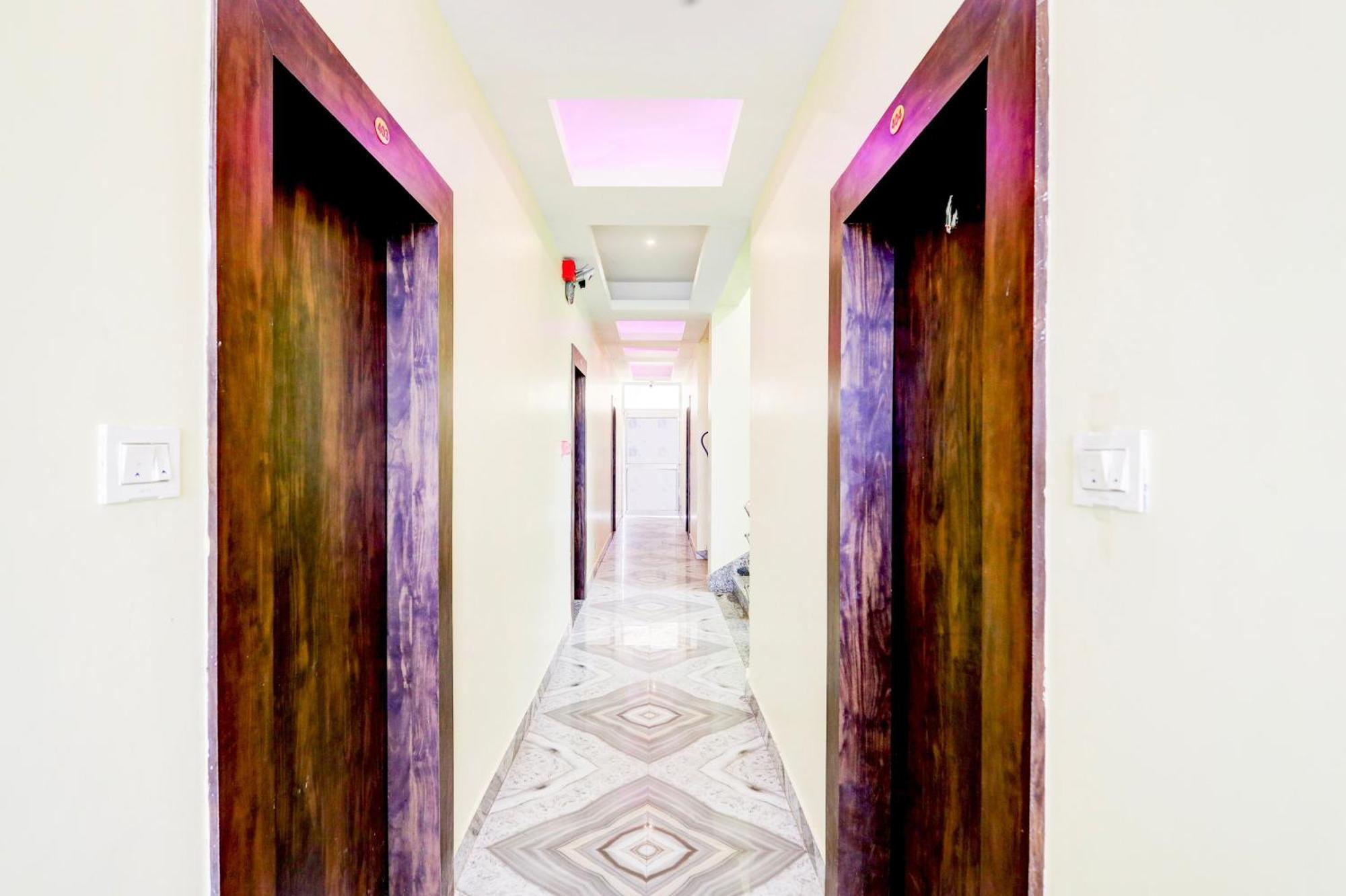 Hotel O Jagdish Palace Puri Luaran gambar